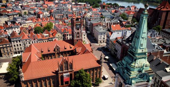 Ratusz Staromiejski w Toruniu z lotu ptaka