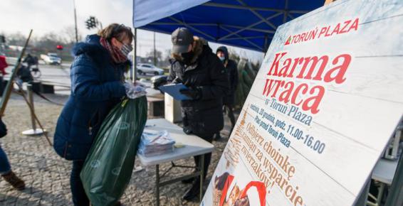 Zdjęcie ilustrujące zbiórkę charytatywną