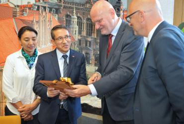 Ambasador Indii w Toruniu 1